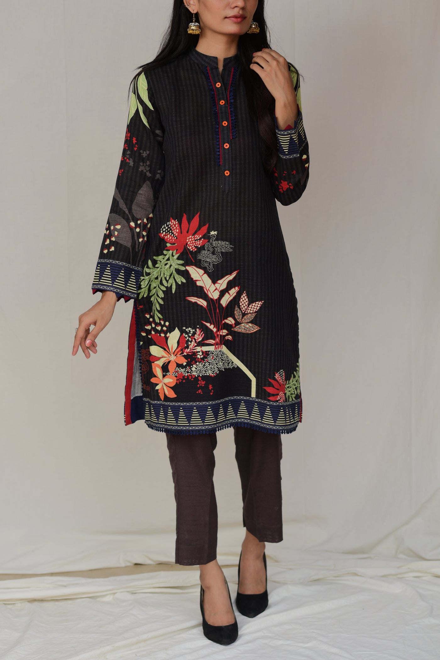 Stylish Black Floral Printed Kurta Set with Earthy Tones and Modern Touch