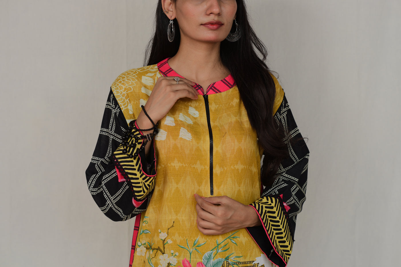 Vibrant 2-Pc Yellow Floral Kurta with Black Trousers for Women